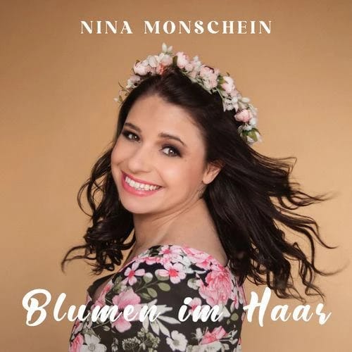 Blumen im Haar