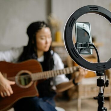 Künstler übernehmen das Steuer: Wie die Digitalisierung die Musikbranche verändert